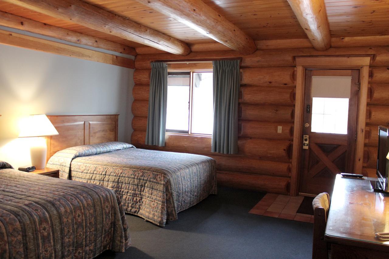 Nootka Lodge Woodsville ภายนอก รูปภาพ