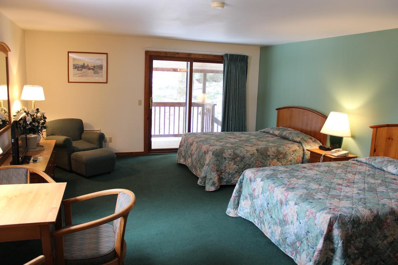Nootka Lodge Woodsville ภายนอก รูปภาพ