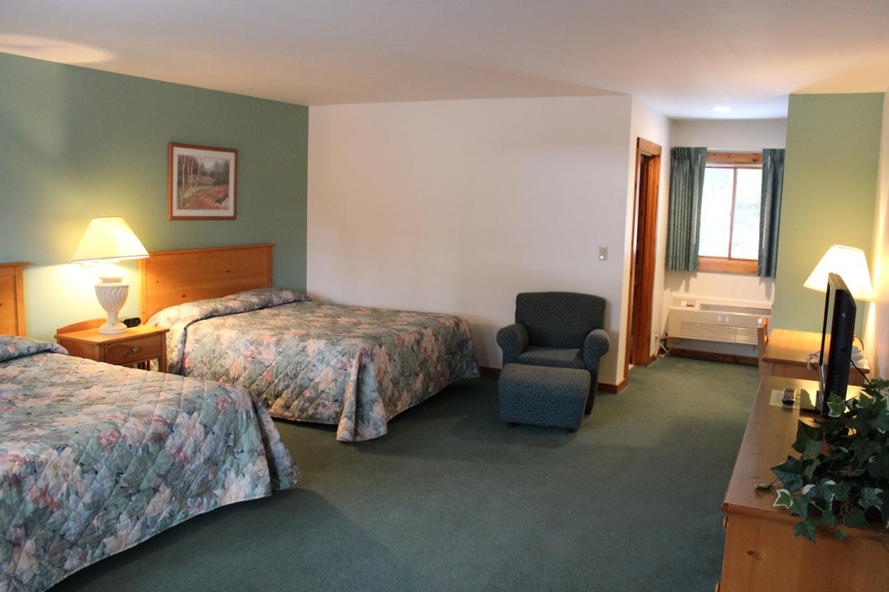 Nootka Lodge Woodsville ภายนอก รูปภาพ