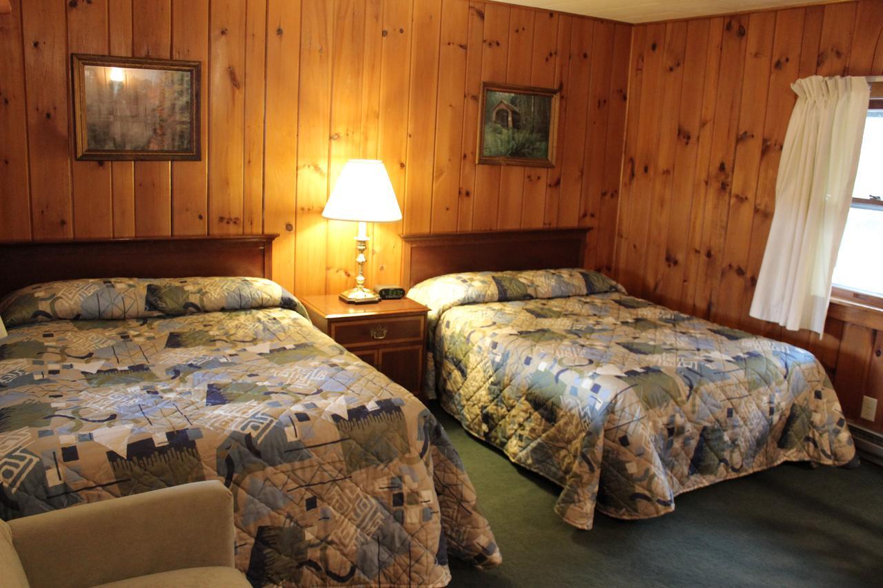 Nootka Lodge Woodsville ภายนอก รูปภาพ