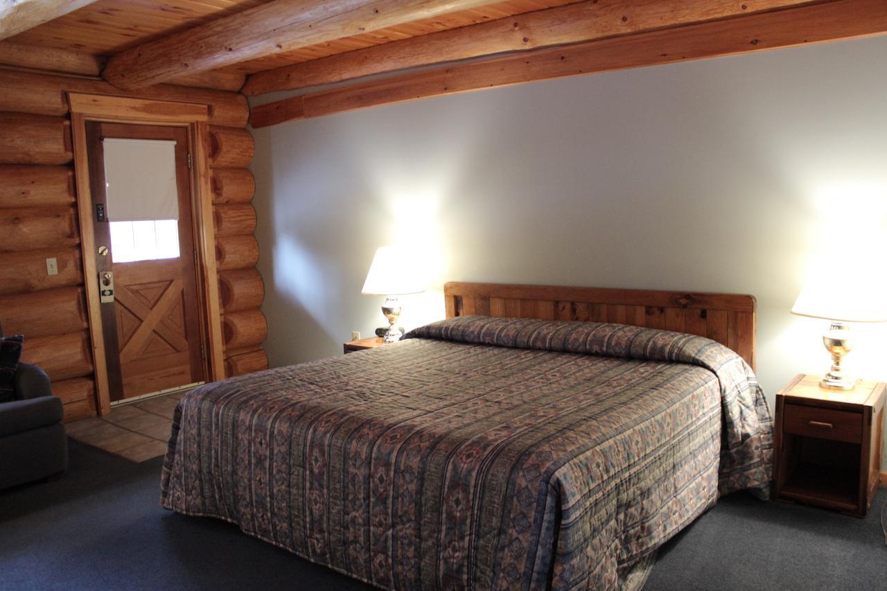 Nootka Lodge Woodsville ภายนอก รูปภาพ
