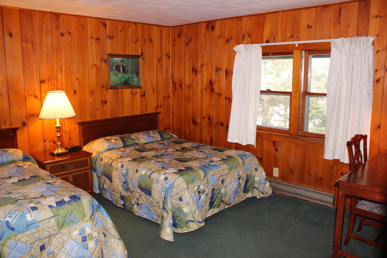 Nootka Lodge Woodsville ภายนอก รูปภาพ