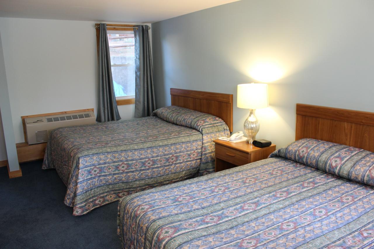 Nootka Lodge Woodsville ภายนอก รูปภาพ