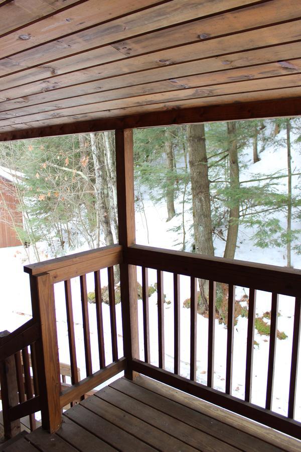 Nootka Lodge Woodsville ภายนอก รูปภาพ