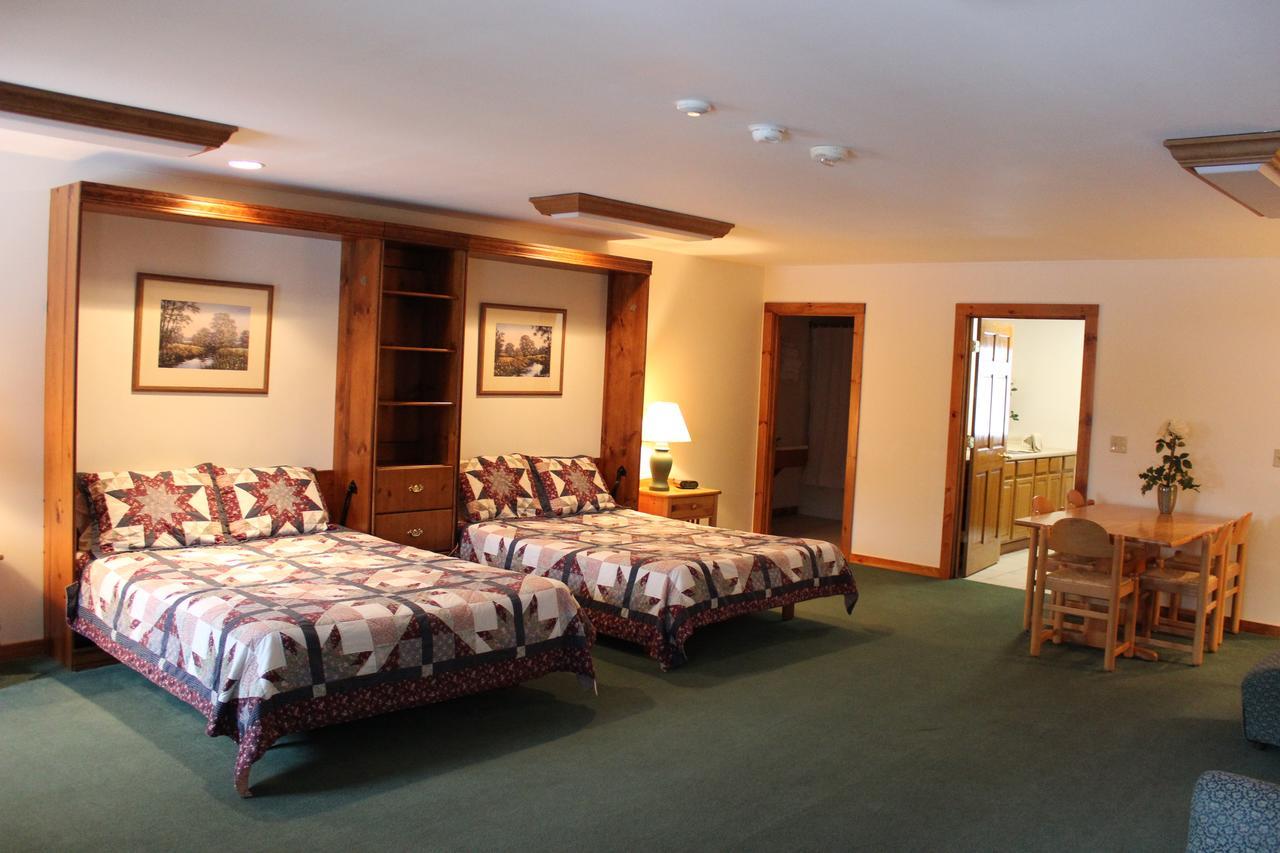 Nootka Lodge Woodsville ภายนอก รูปภาพ