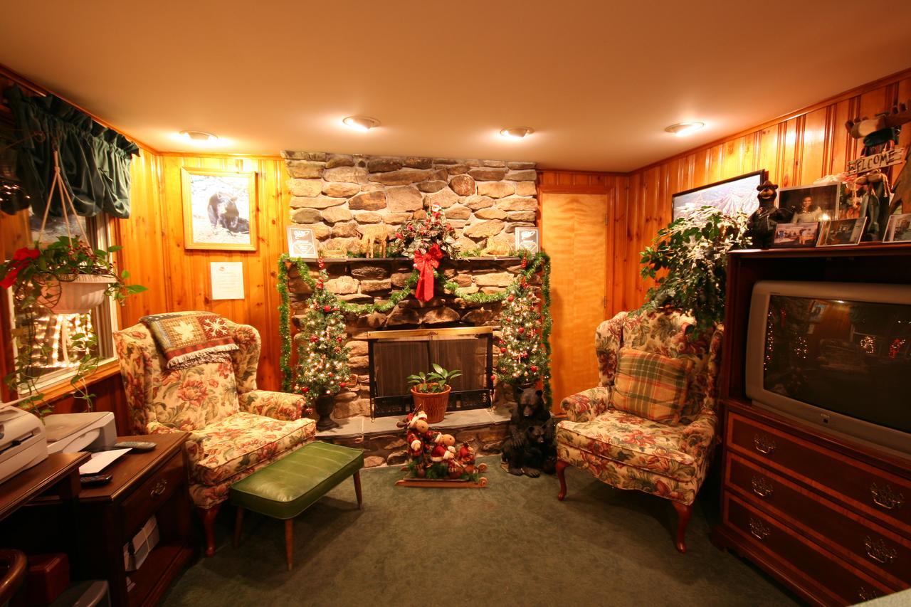 Nootka Lodge Woodsville ภายนอก รูปภาพ